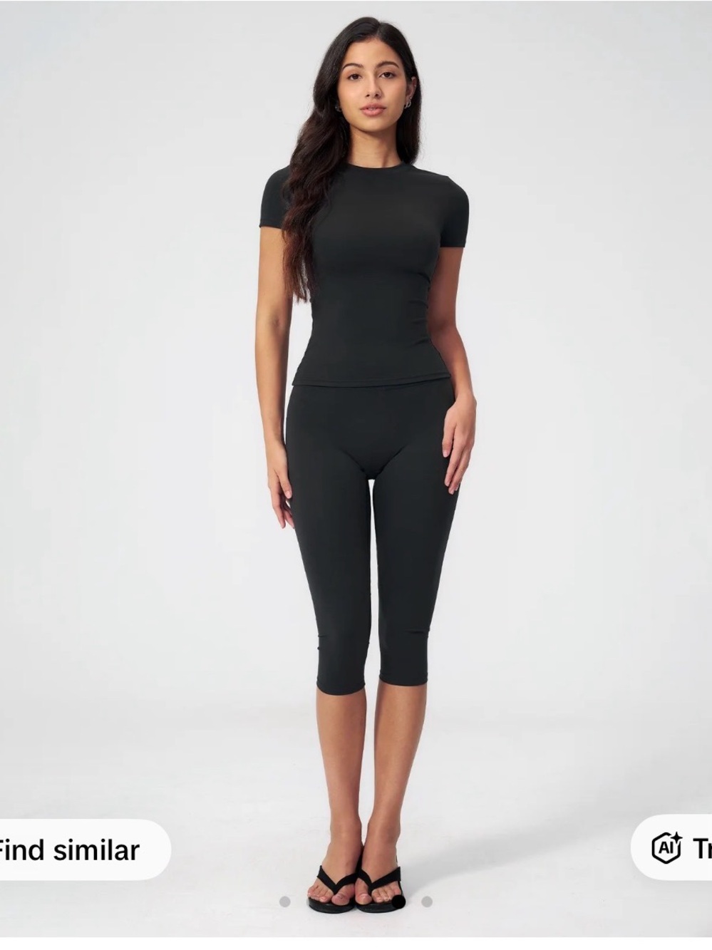 Women's Black Capri Leggings - Sleek Active Fit
